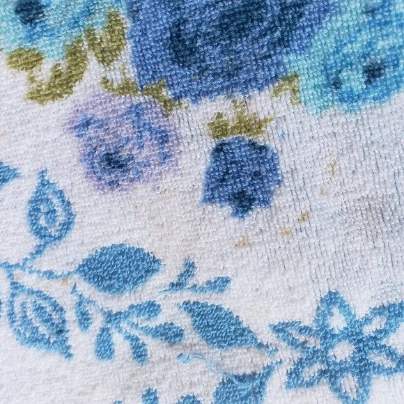 Vintage Sears Cotron Bath + Hand Towel Blue Flowers reversed Sculpted MCM Fringe - Picture 4 of 8